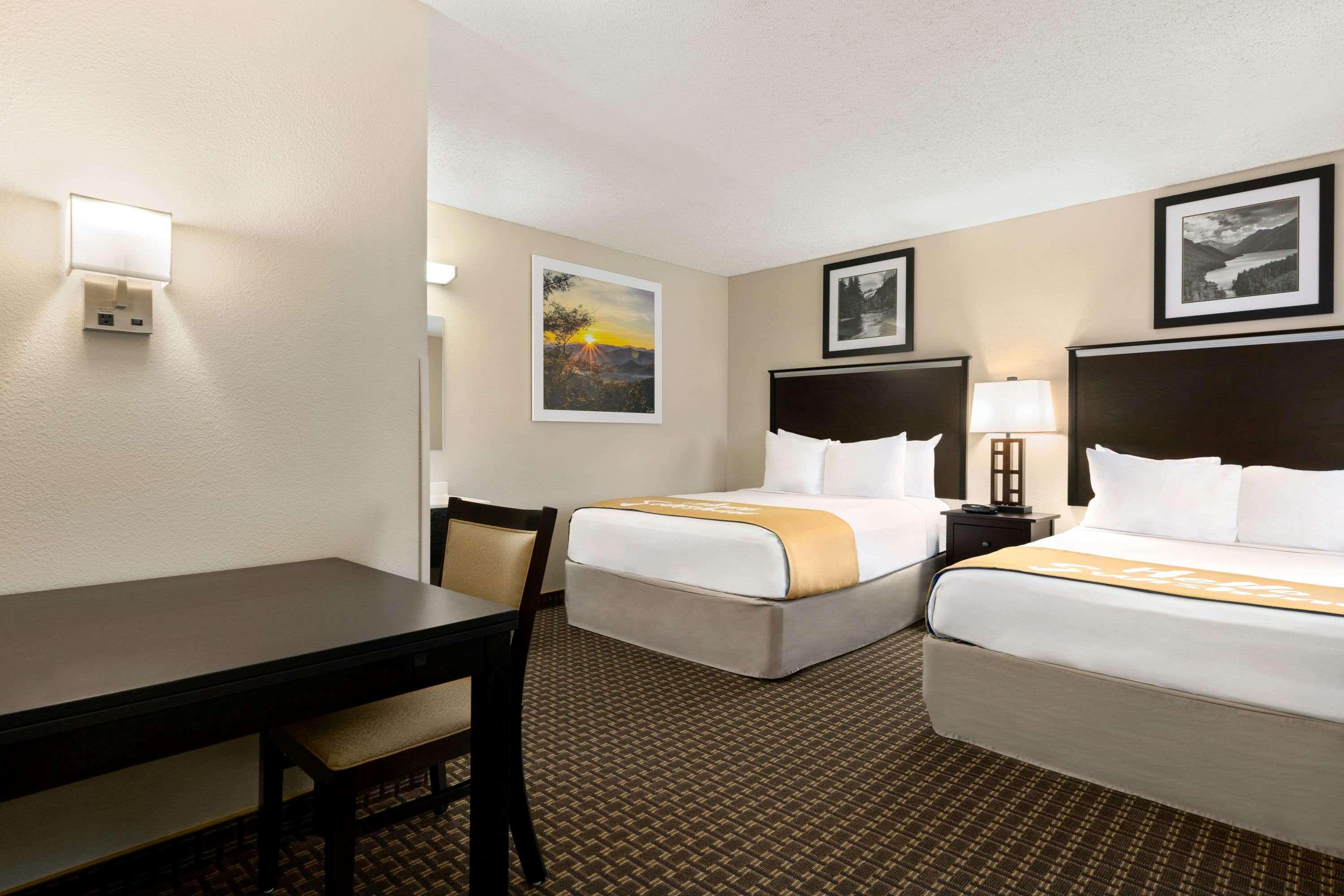 Days Inn By Wyndham Cortez Dış mekan fotoğraf