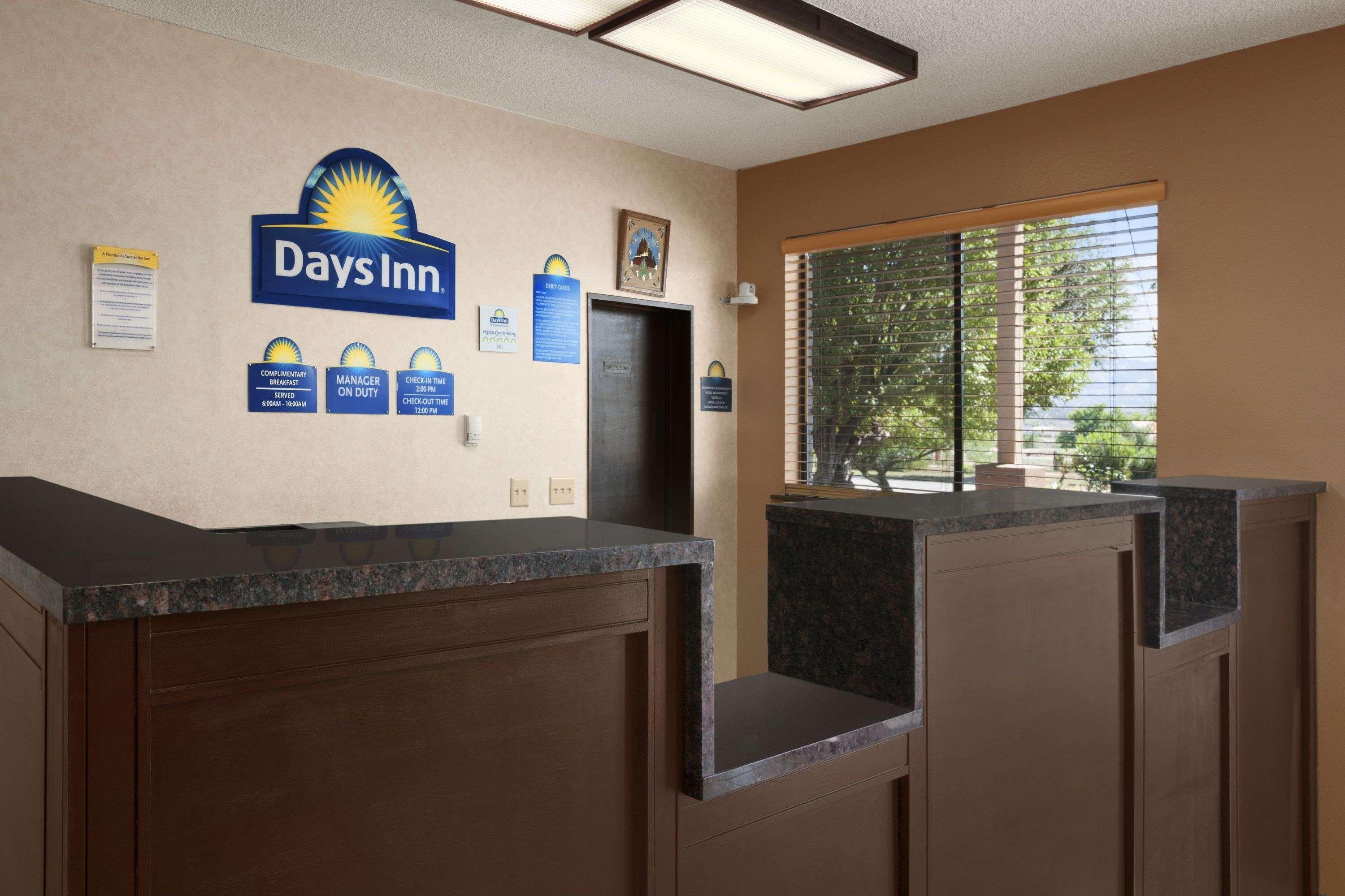 Days Inn By Wyndham Cortez Dış mekan fotoğraf
