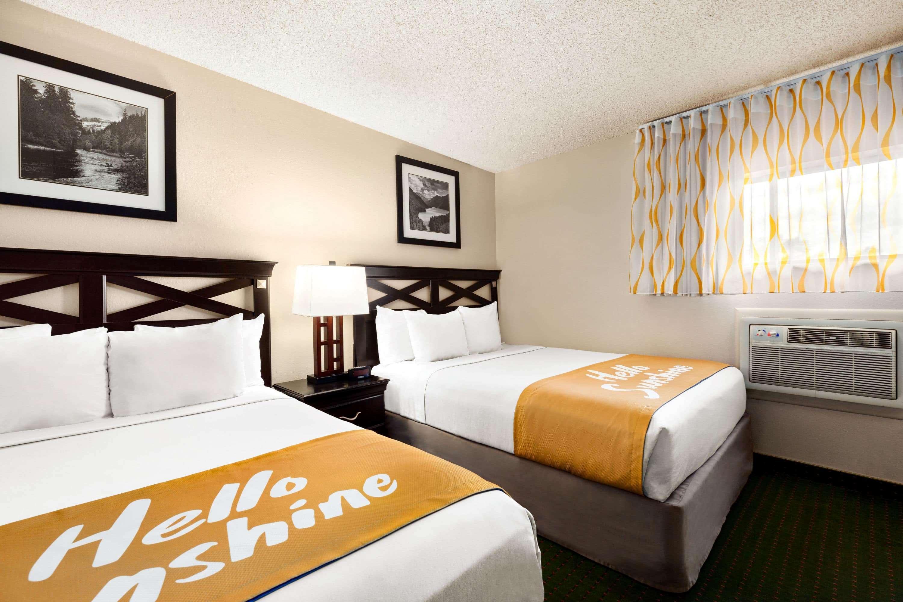 Days Inn By Wyndham Cortez Dış mekan fotoğraf