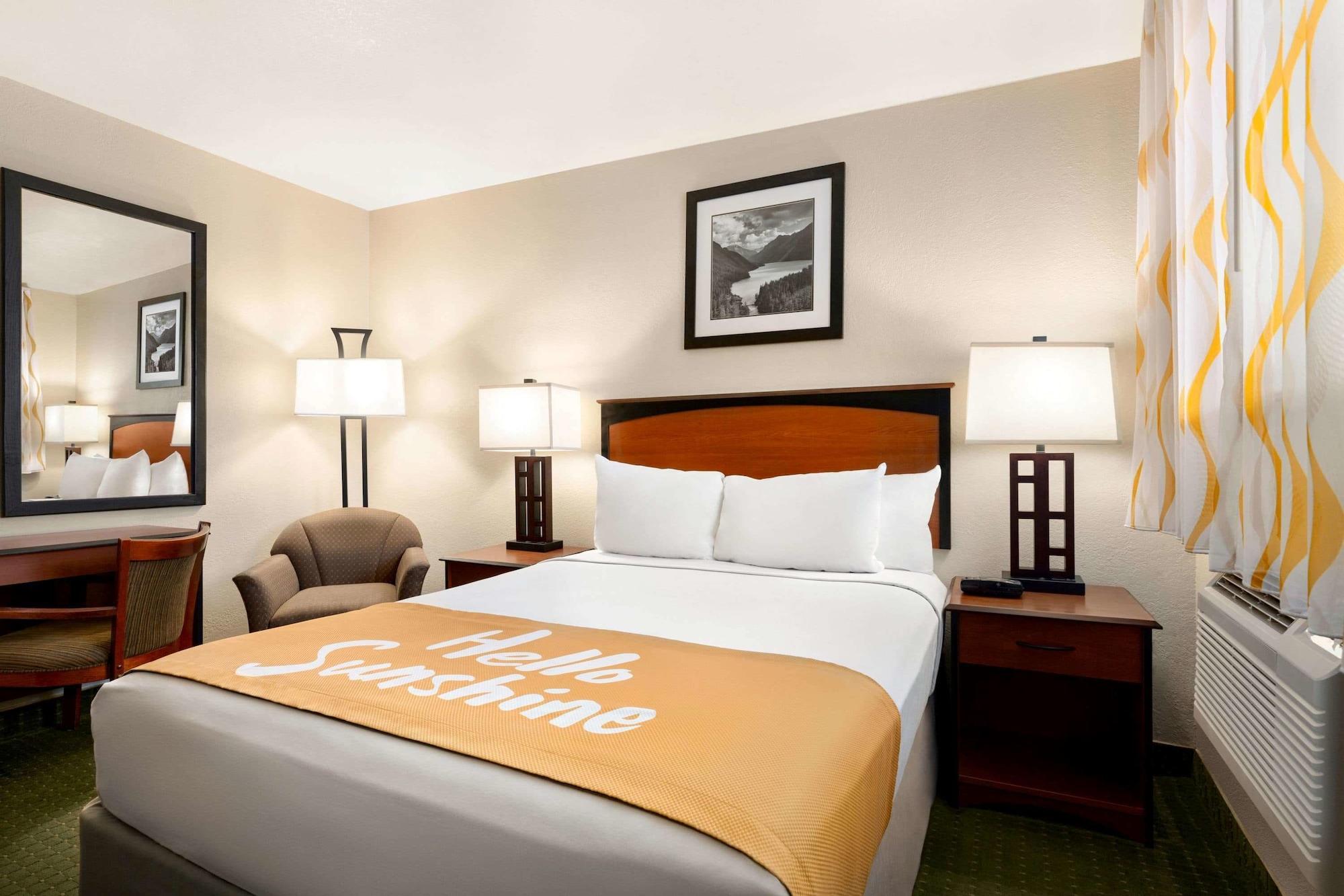 Days Inn By Wyndham Cortez Dış mekan fotoğraf